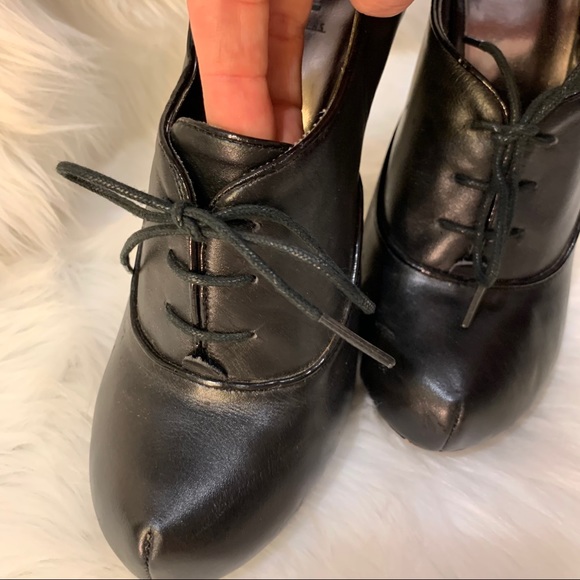 Tie up heels - Picture 6 of 6